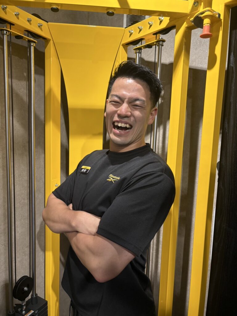 閏間 拓海