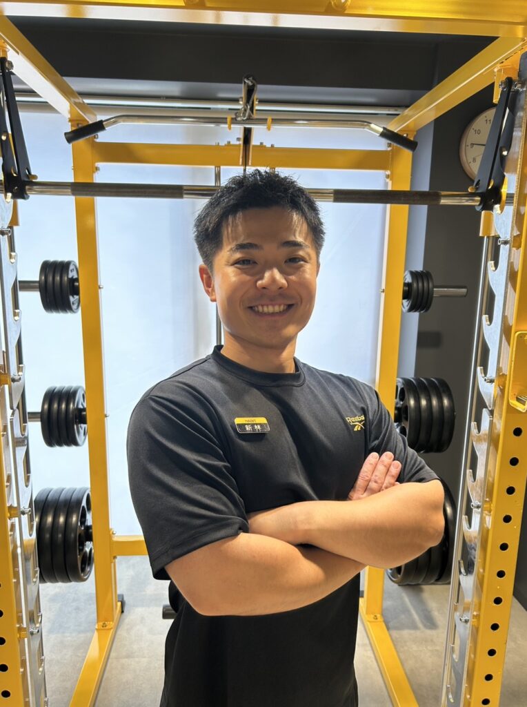 新林 卓也